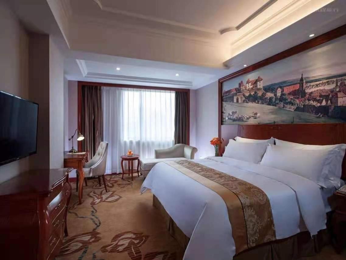 Vienna International Hotel Shaoguan Fengcailou 외부 사진